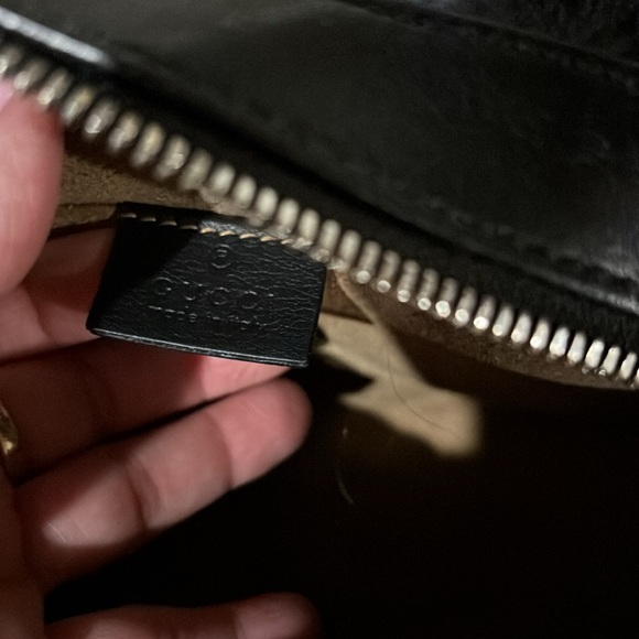 Gucci Crossbody - Picture 2 of 5
